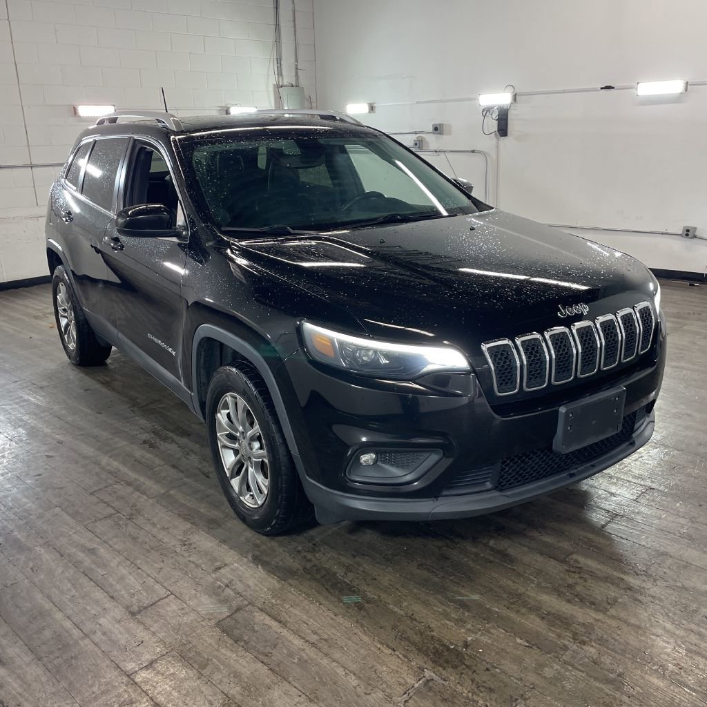 2019 Jeep Cherokee Latitude photo 3