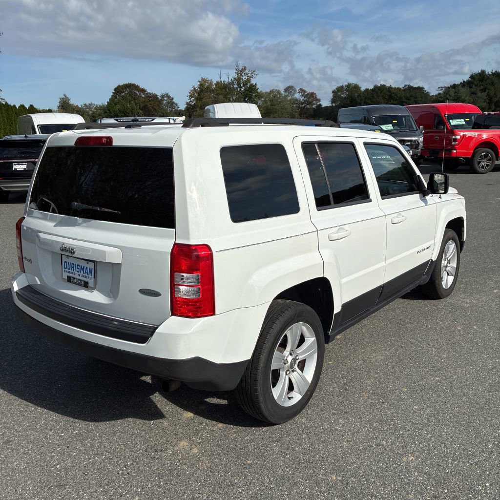 2014 Jeep Patriot Latitude photo 3
