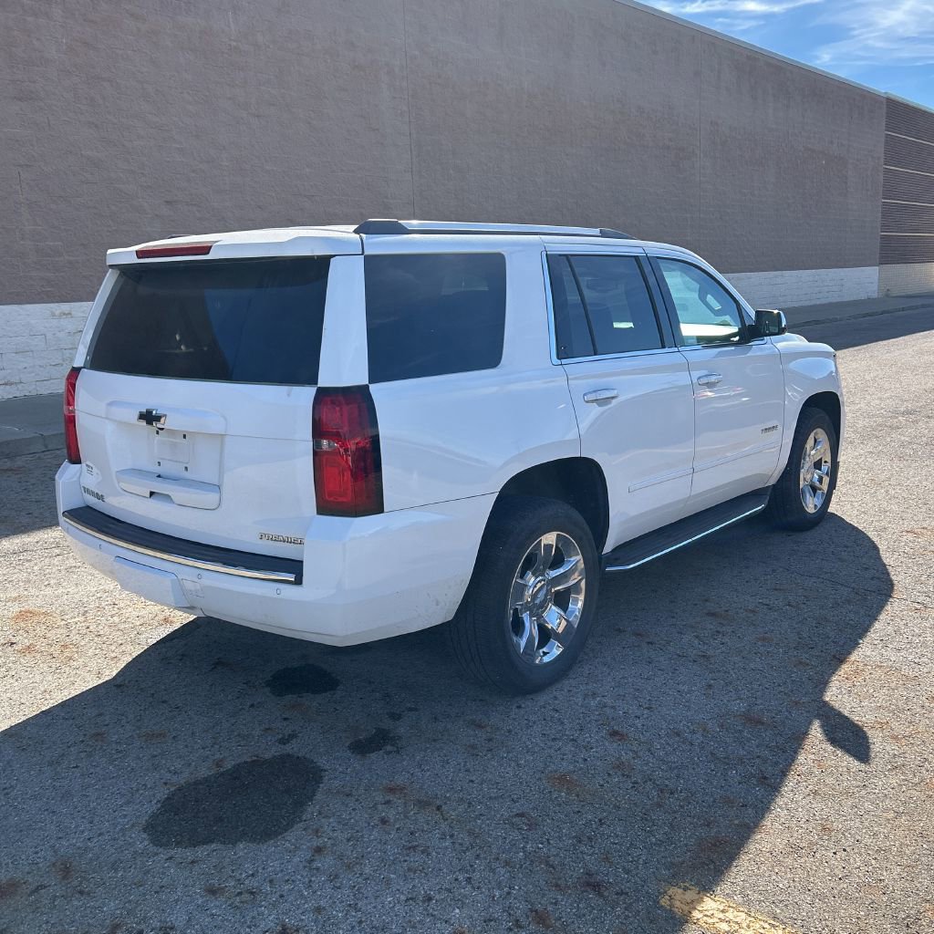 2019 Chevrolet Tahoe Premier photo 2