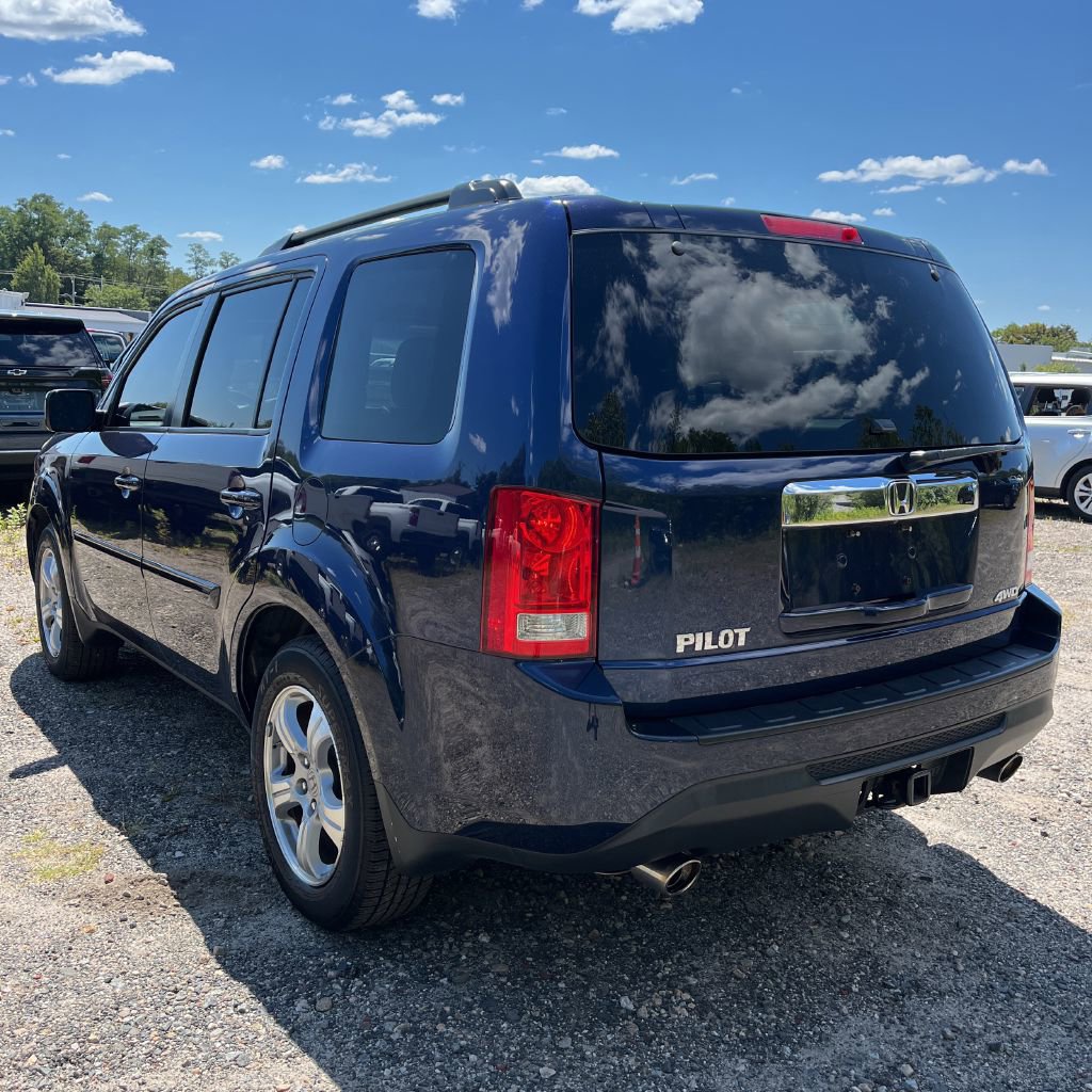 2015 Honda Pilot EX-L photo 2