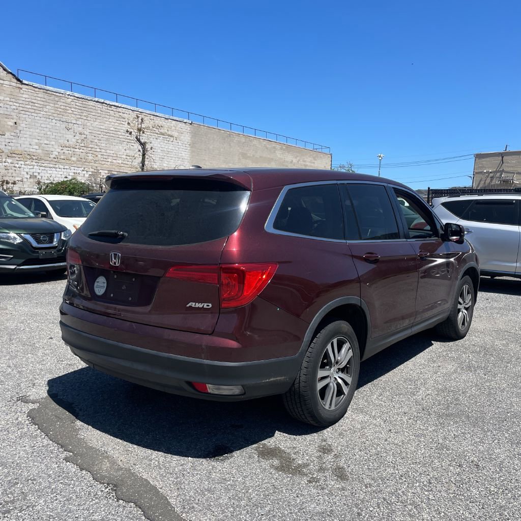 2018 Honda Pilot EX photo 2