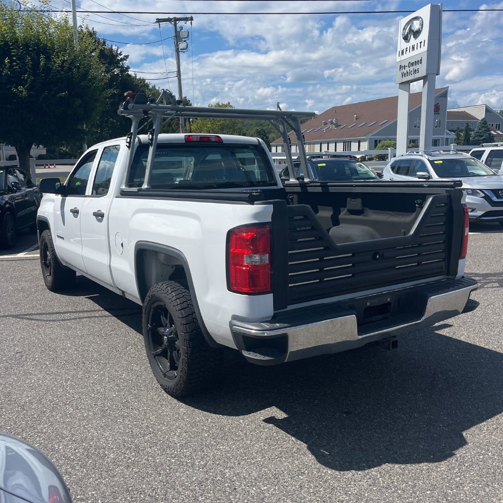 2017 Gmc Sierra 1500 Base photo 2