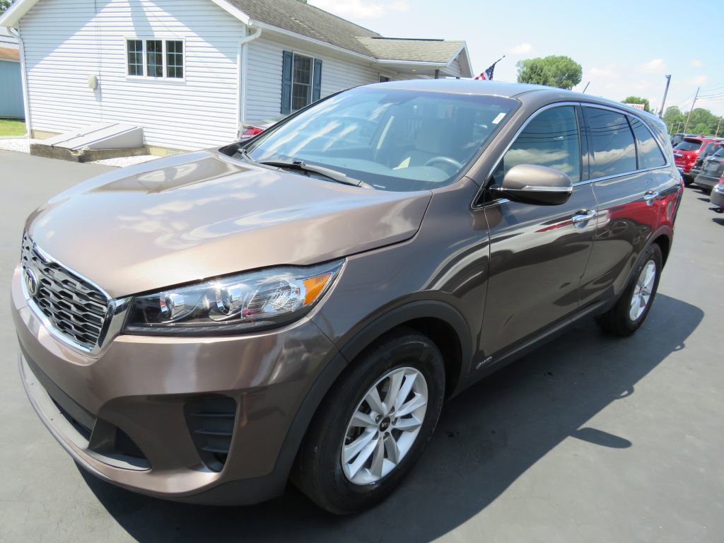2020 Kia Sorento LX photo 3