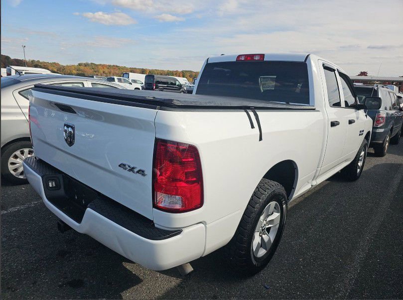 2017 Ram 1500 Express photo 2