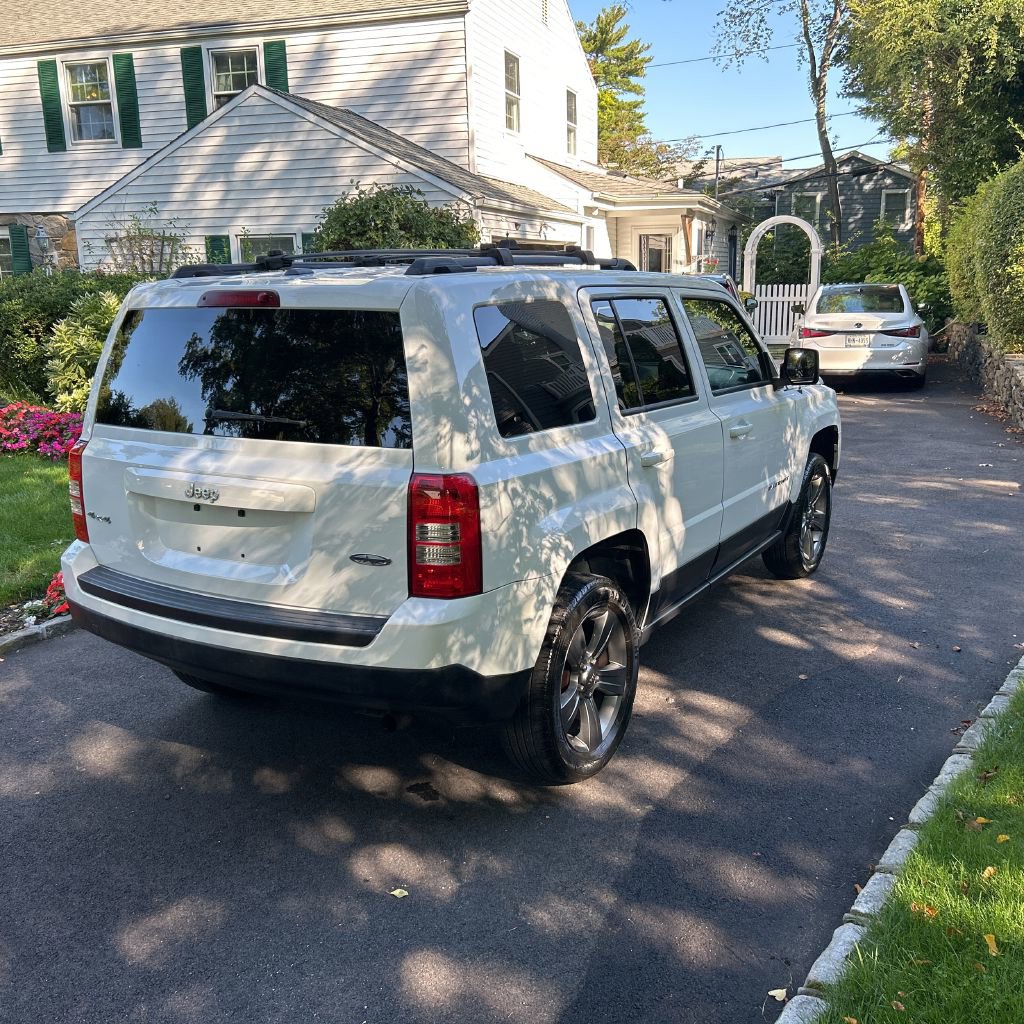 2015 Jeep Patriot Latitude photo 2