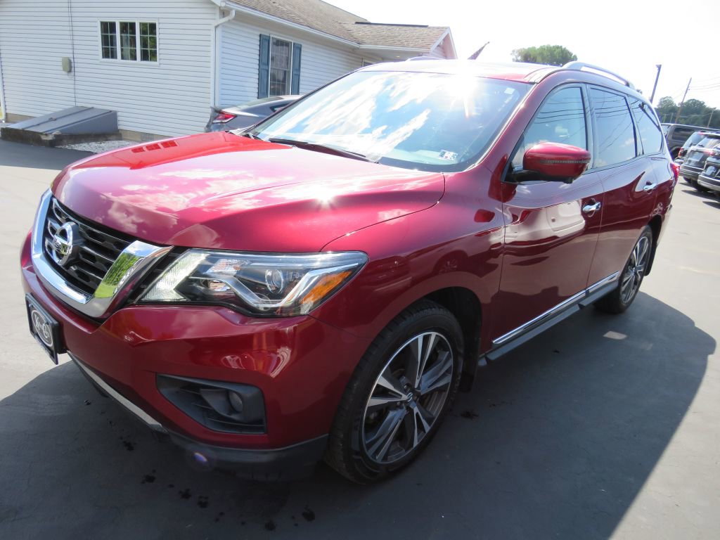 2020 Nissan Pathfinder Platinum photo 4