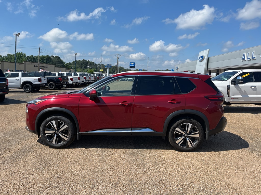Used 2021 Nissan Rogue Platinum with VIN JN8AT3DD2MW320311 for sale in Kilgore, TX