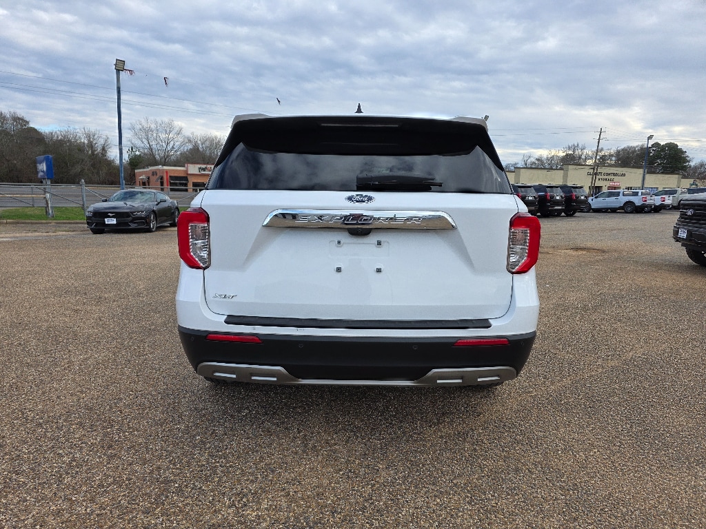 Used 2023 Ford Explorer XLT Sport Utility