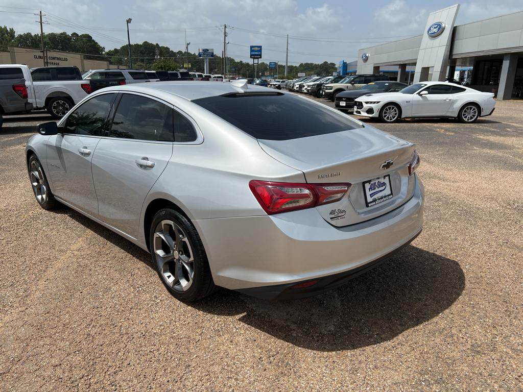 Used 2020 Chevrolet Malibu 1LT with VIN 1G1ZD5ST2LF102071 for sale in Kilgore, TX