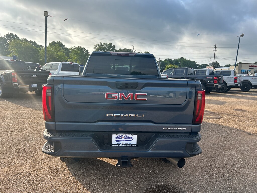 Used 2024 GMC Sierra Denali Crew Cab