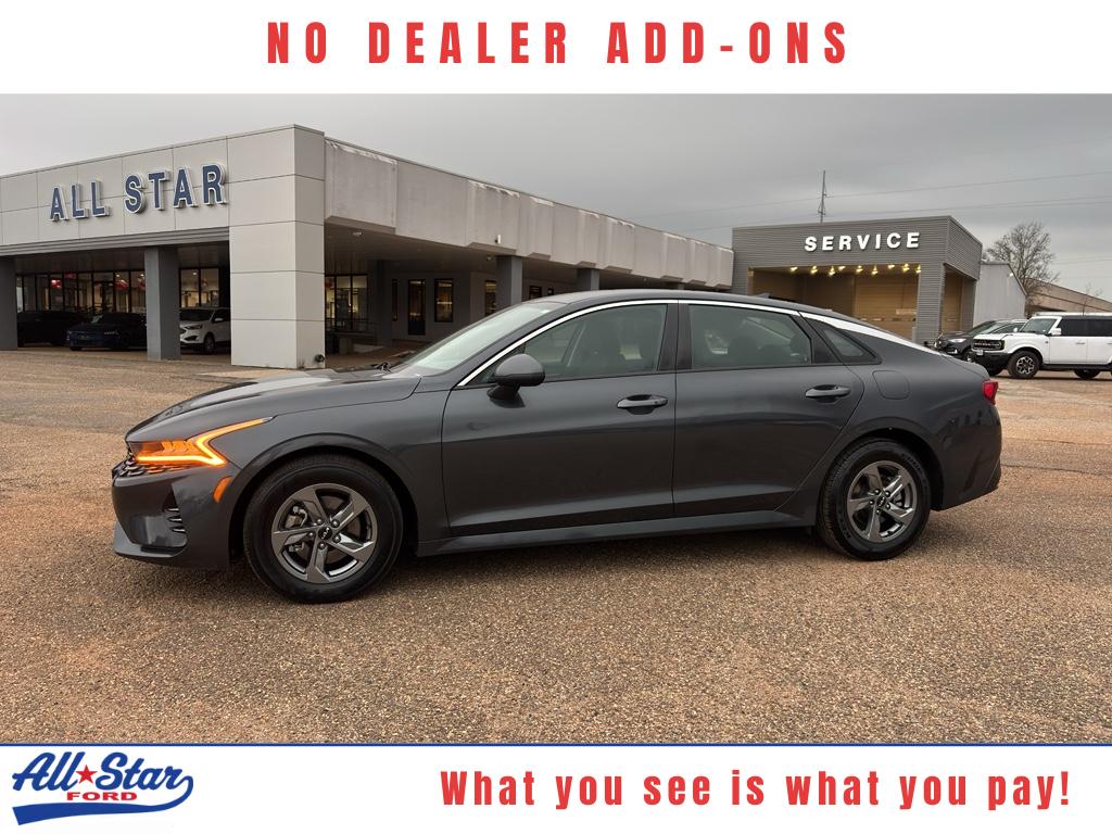 2022 Kia K5 LXS's photo