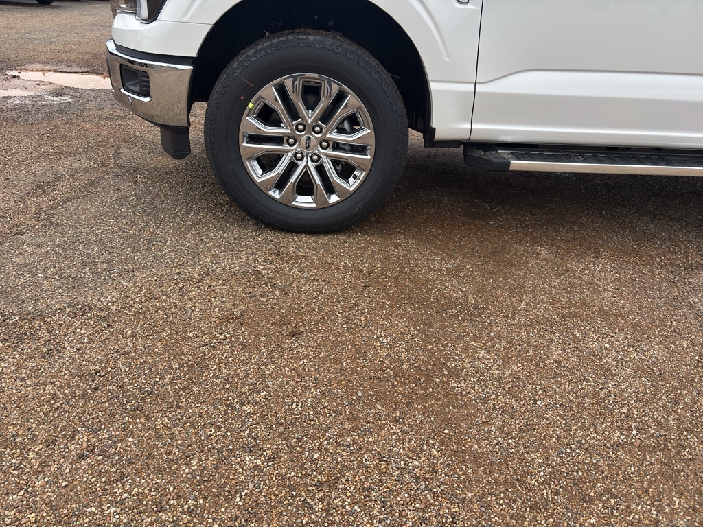 2026 Ford F-150 Lariat - Photo 9