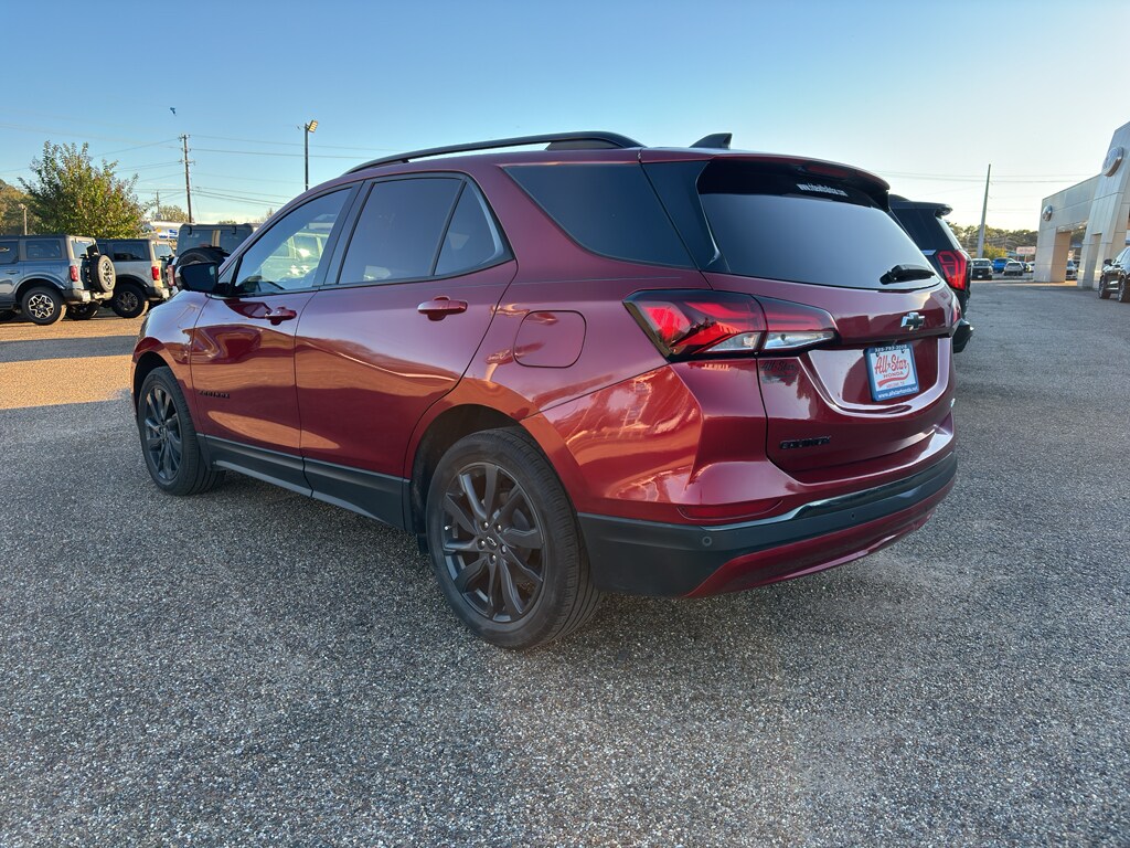2023 Chevrolet Equinox RS photo 3