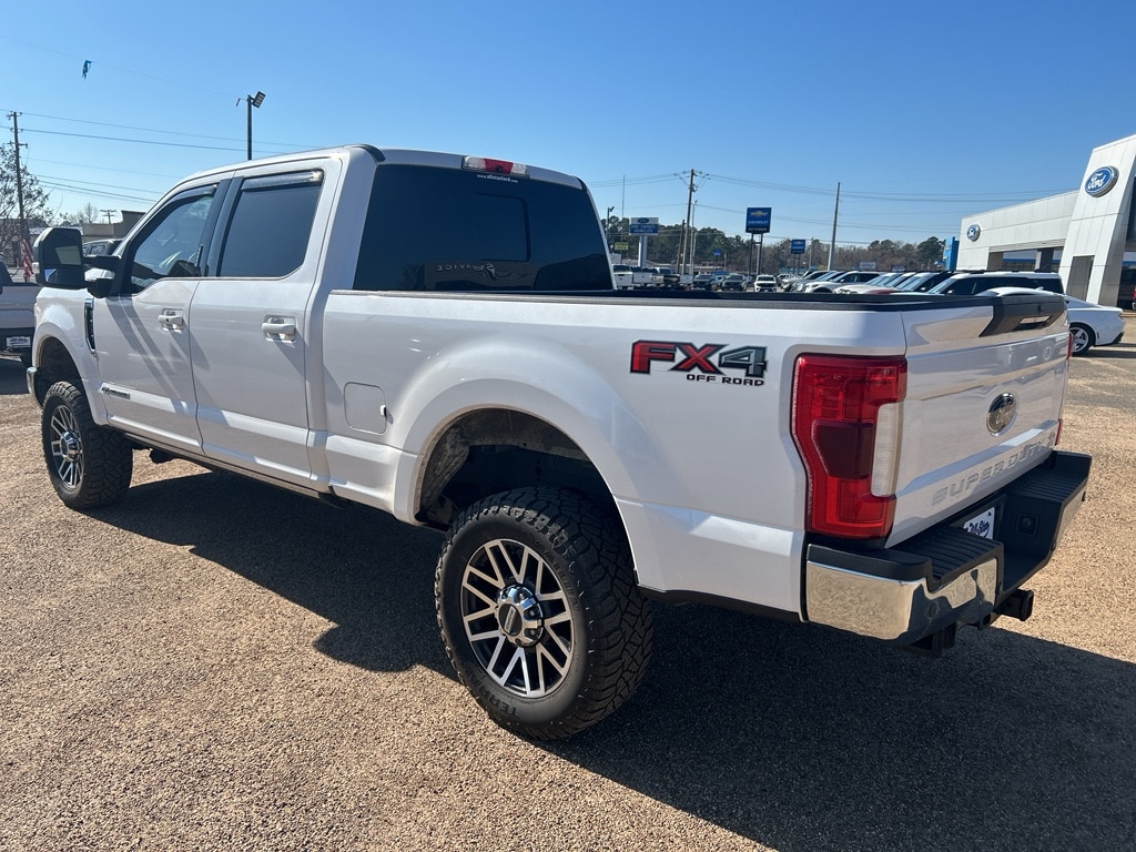 Used 2019 Ford F-250 Lariat Crew Cab