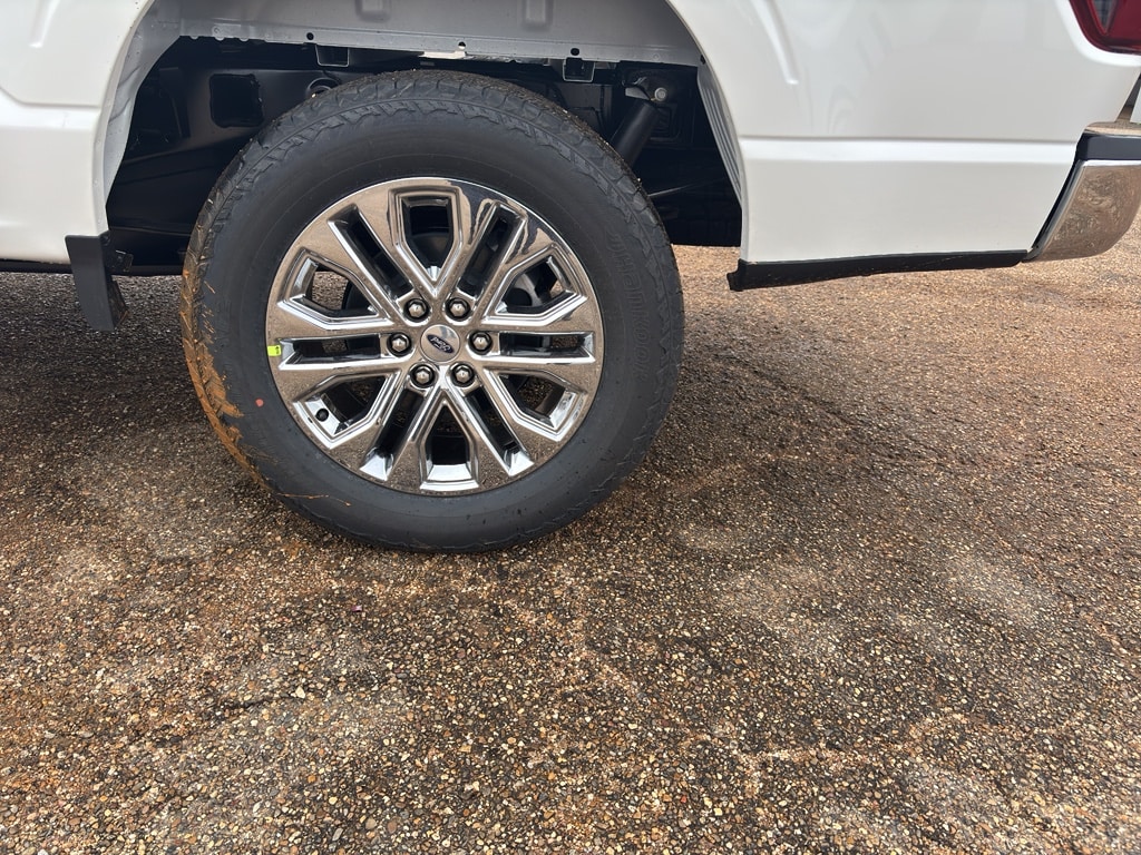 2026 Ford F-150 Lariat - Photo 10
