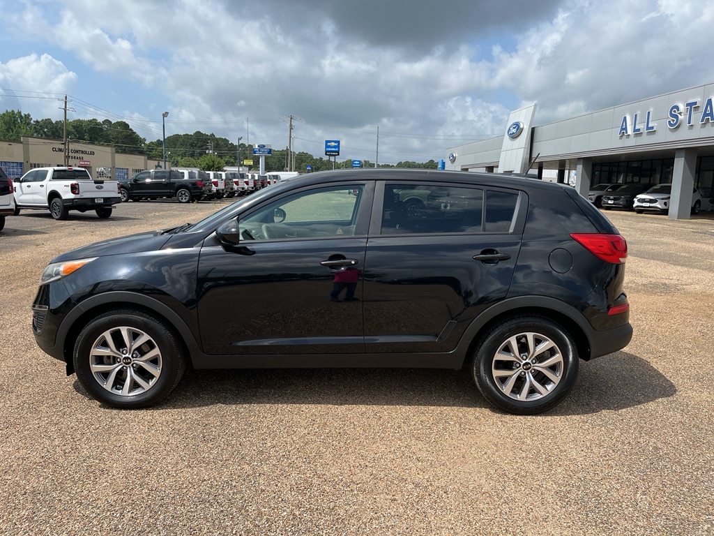 Used 2016 Kia Sportage LX with VIN KNDPB3AC7G7877637 for sale in Kilgore, TX
