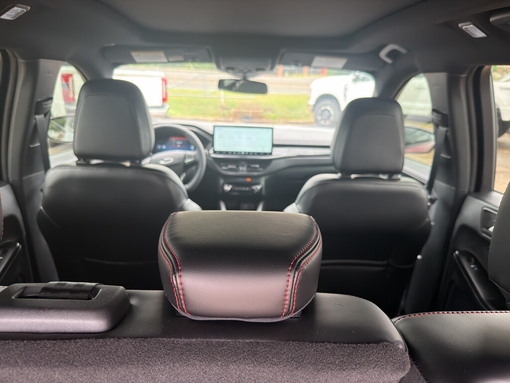 2026 Ford Escape ST-Line Elite - Photo 15