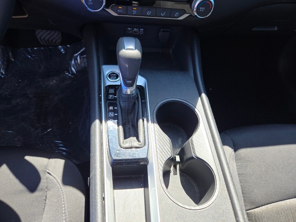 2025 Nissan Altima SV - Photo 25