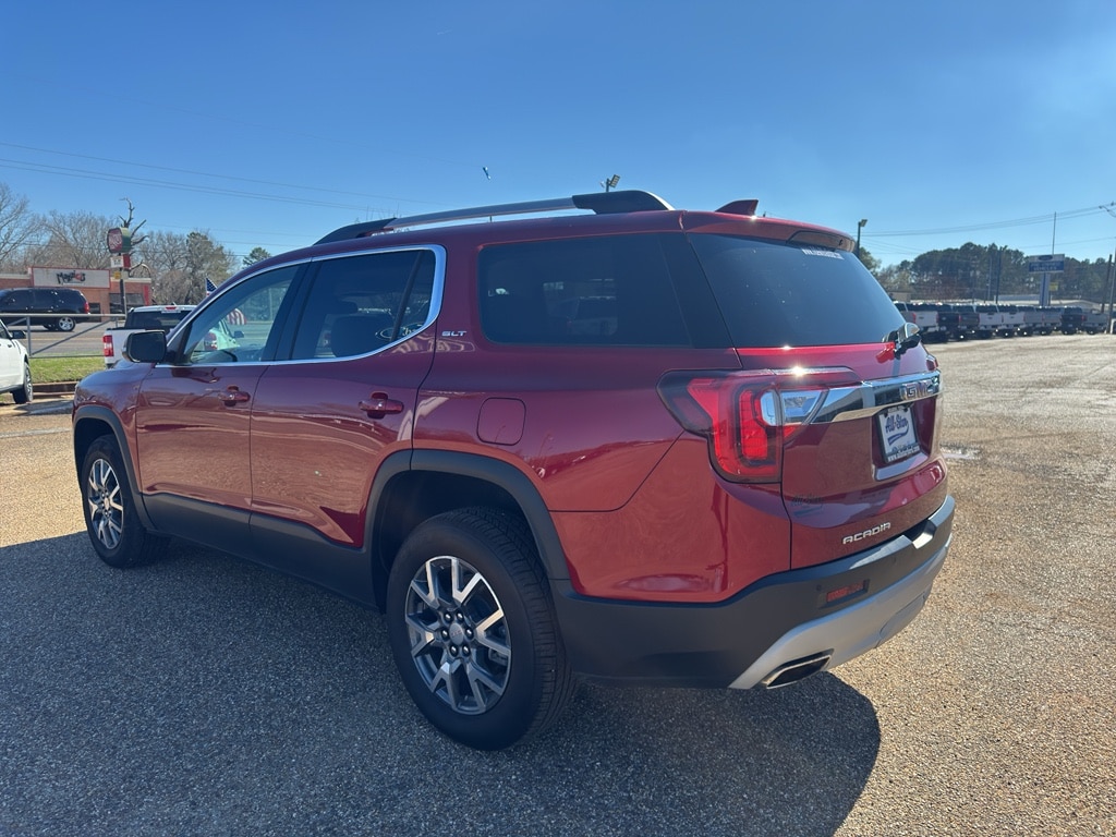 2023 Gmc Acadia SLT photo 3