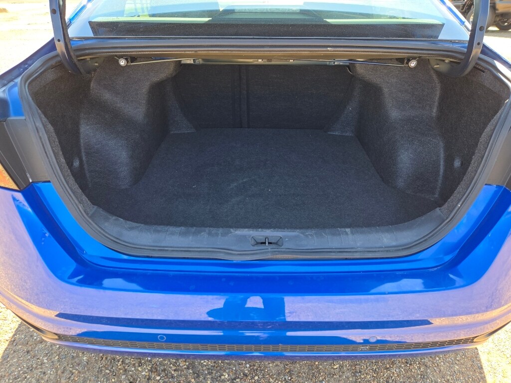 2025 Nissan Altima SV - Photo 13