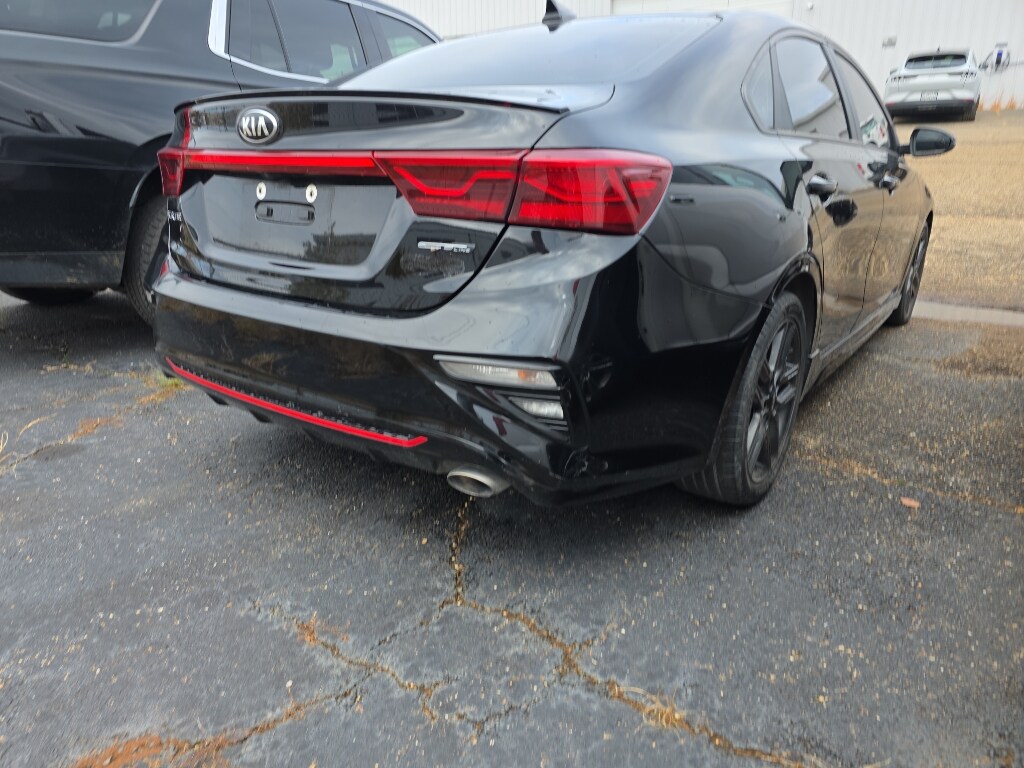 2021 Kia Forte GT-Line photo 3