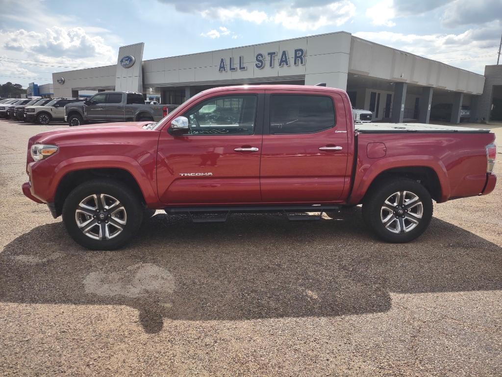 Used 2017 Toyota Tacoma Limited with VIN 5TFEZ5CN8HX025540 for sale in Kilgore, TX