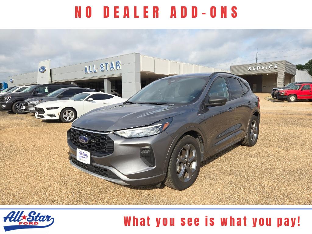 2024 Ford Escape ST-Line FWD's photo