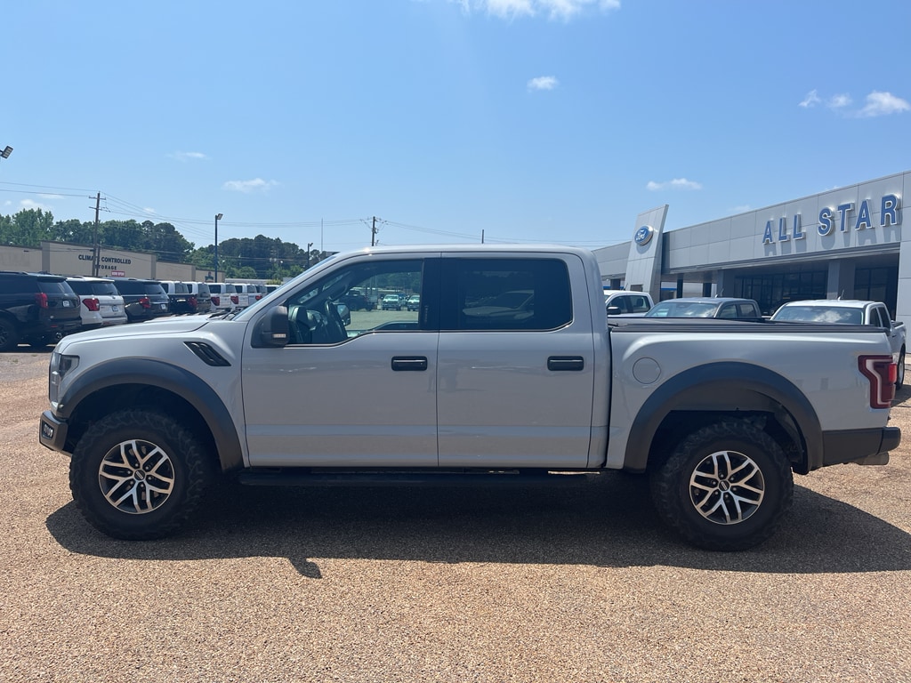 Used 2017 Ford F-150 Raptor with VIN 1FTFW1RG8HFB33208 for sale in Kilgore, TX