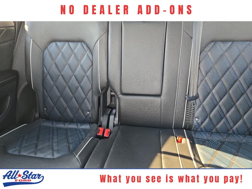 2024 Volkswagen Atlas Cross Sport photo 2