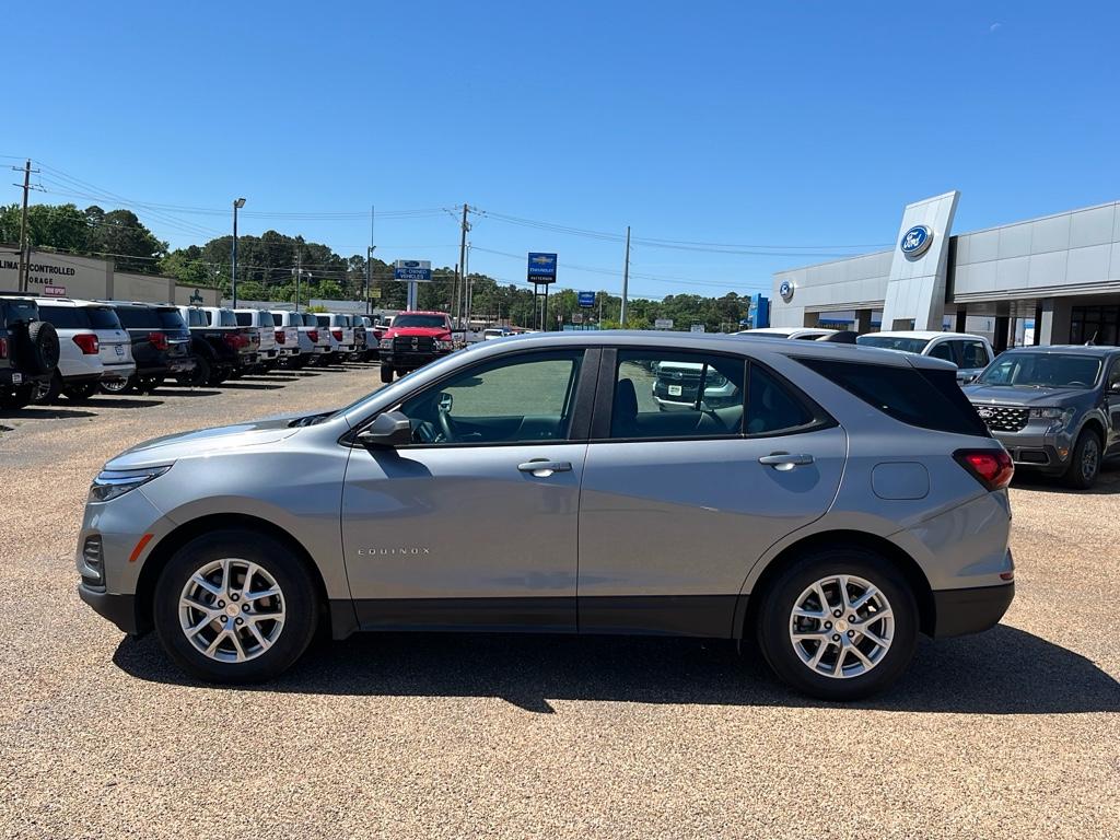 Used 2023 Chevrolet Equinox LS with VIN 3GNAXHEG4PL235249 for sale in Kilgore, TX