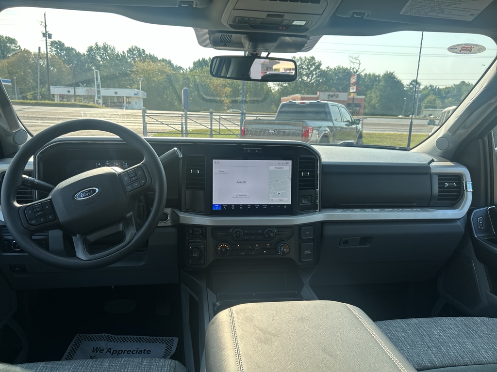 2026 Ford F-250 Super Duty XLT - Photo 16