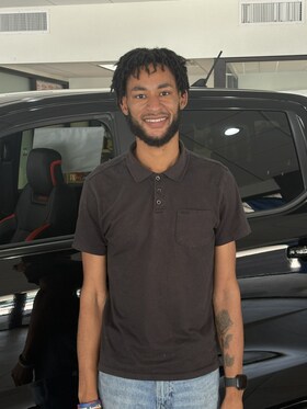 Staff member Titus Townes from ID_f081c265b190