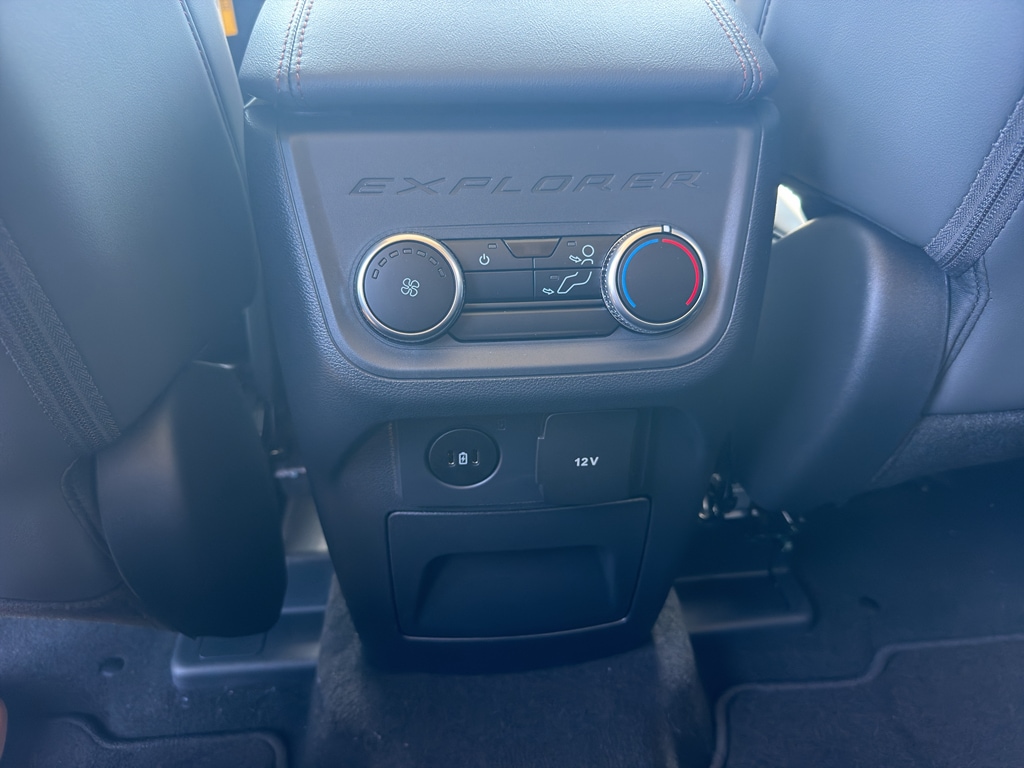2026 Ford Explorer Active - Photo 22