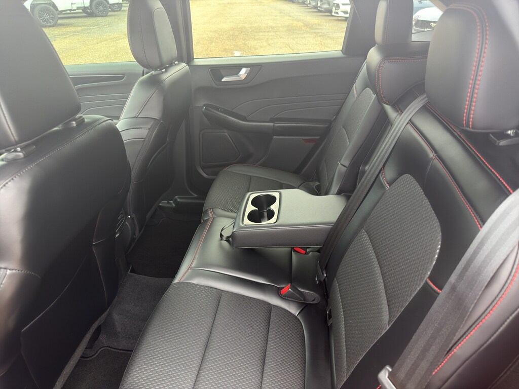 2026 Ford Escape ST-Line Elite - Photo 20