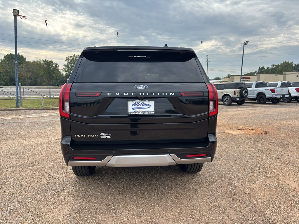 2025 Ford Expedition Platinum photo 3