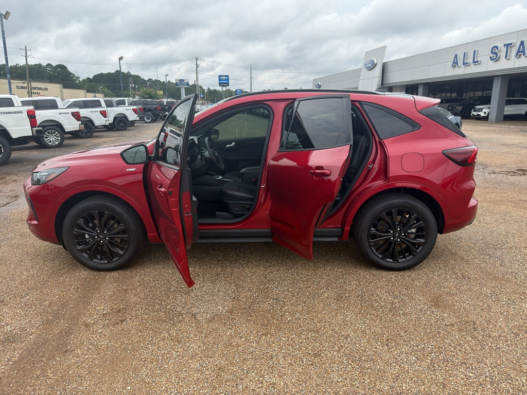 2026 Ford Escape ST-Line Elite - Photo 19