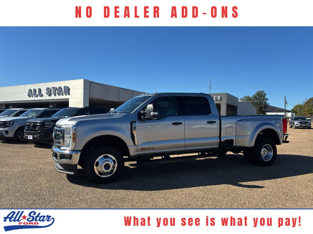 2024 Ford F-350 Super Duty XLT's photo