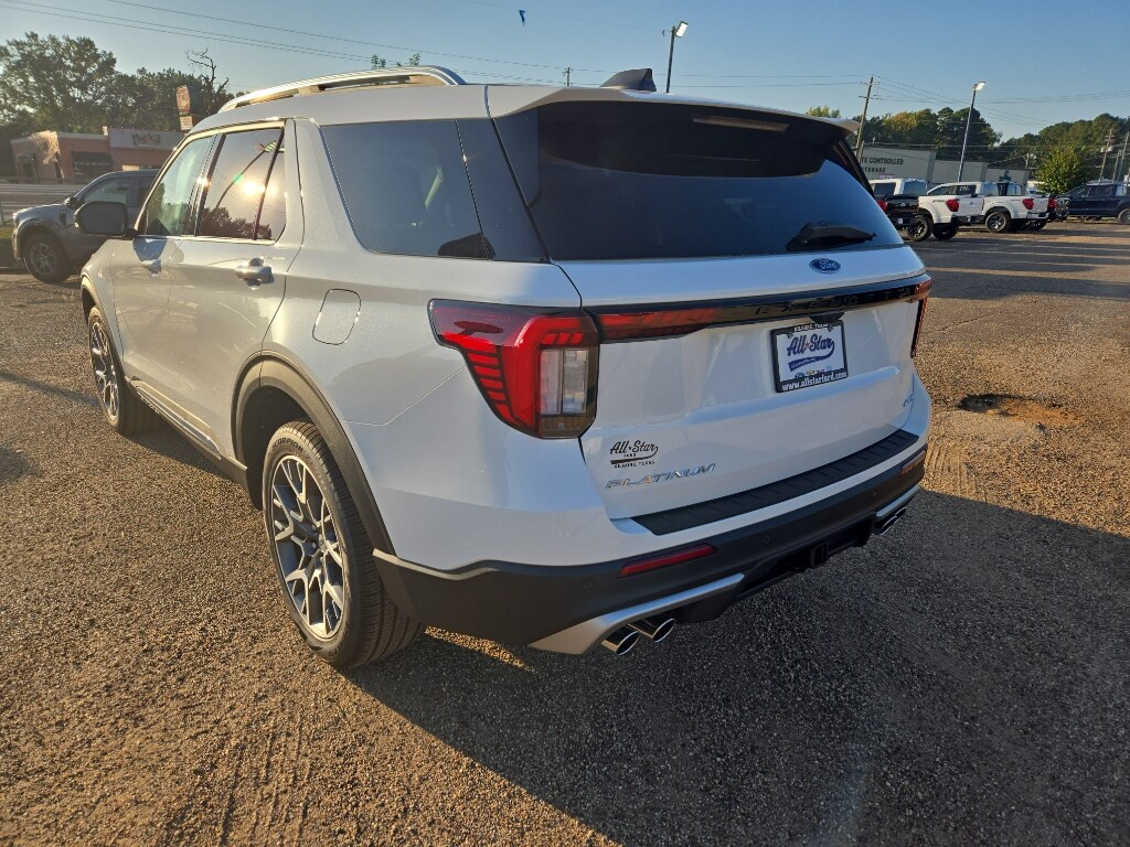 2025 Ford Explorer Platinum photo 3