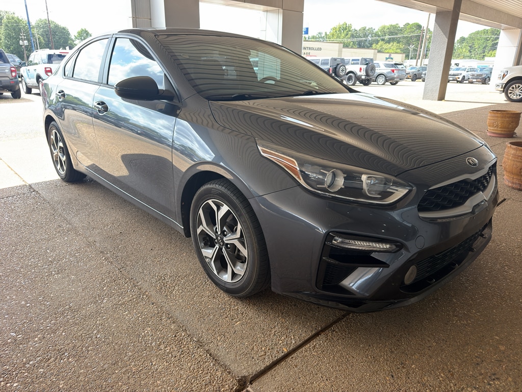 Used 2020 Kia FORTE LXS with VIN 3KPF24AD6LE236063 for sale in Kilgore, TX