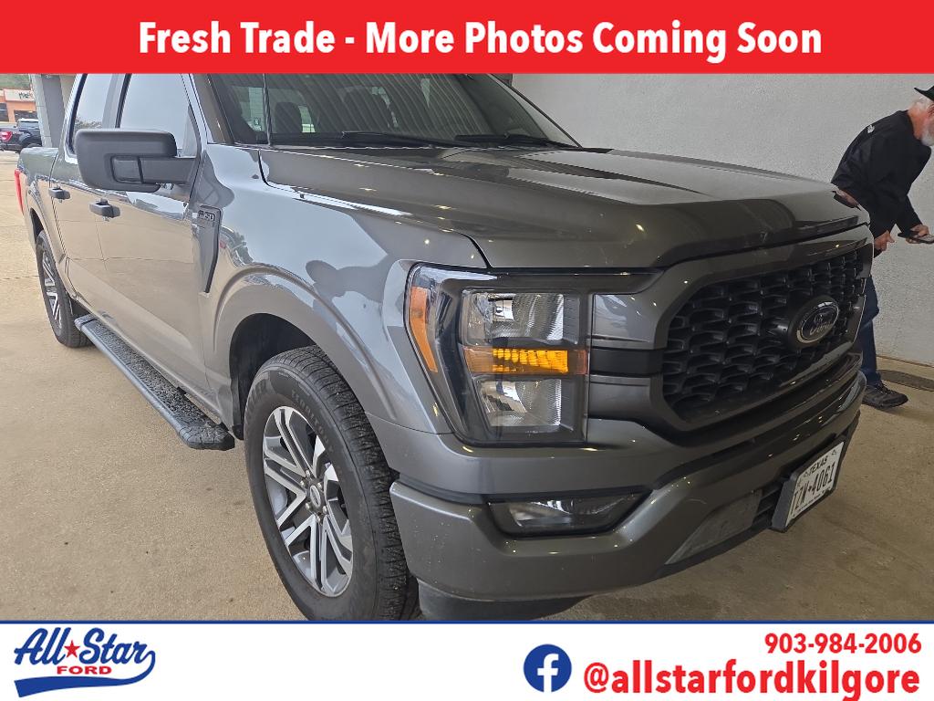 2023 Ford F-150 XL's photo