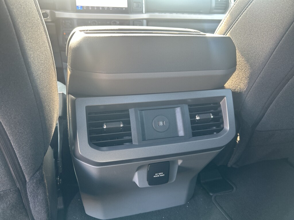 2026 Ford F-250 Super Duty XLT - Photo 15