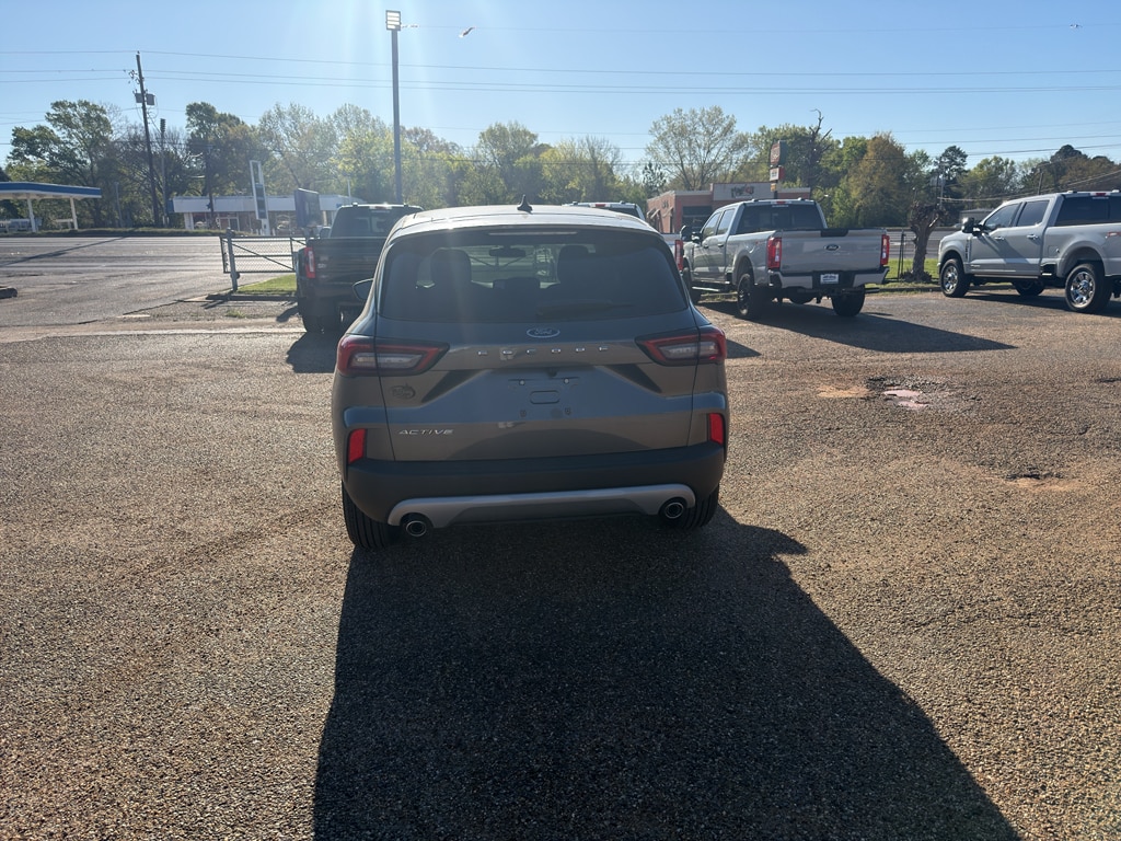 2026 Ford Escape Active photo 3