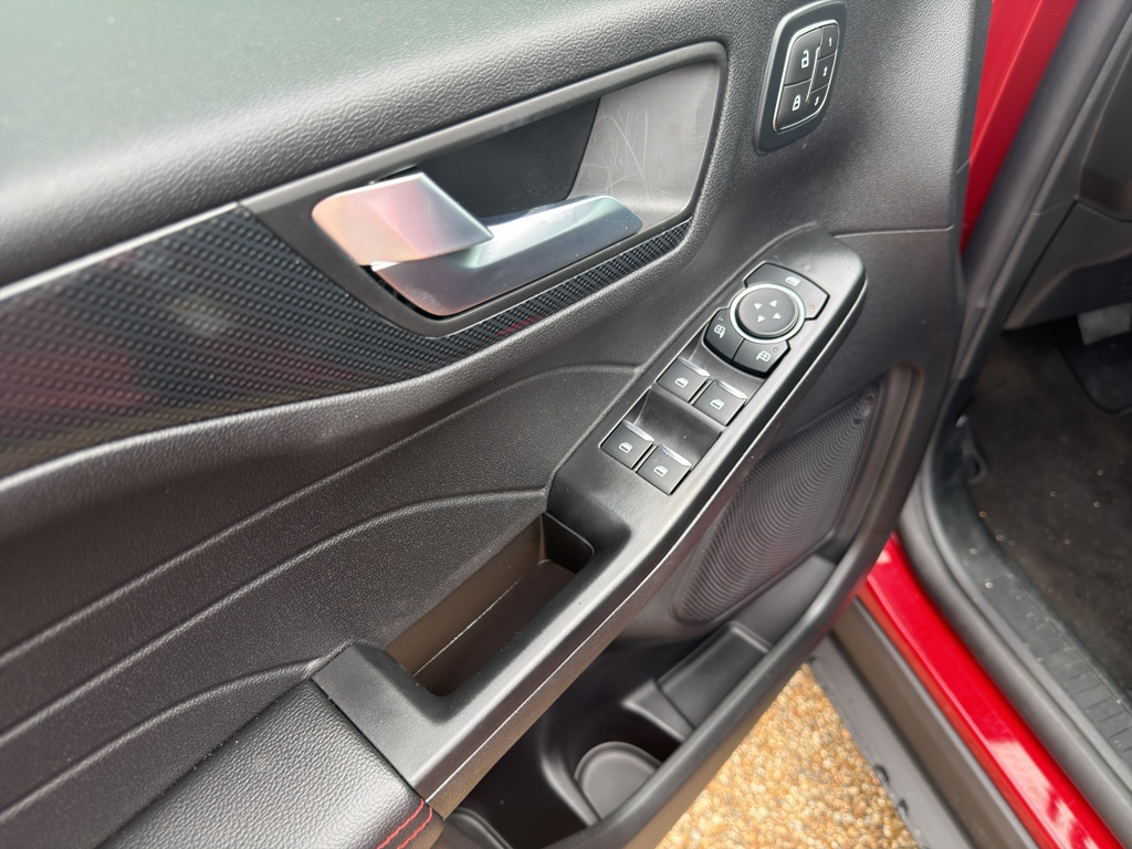 2026 Ford Escape ST-Line Elite - Photo 25
