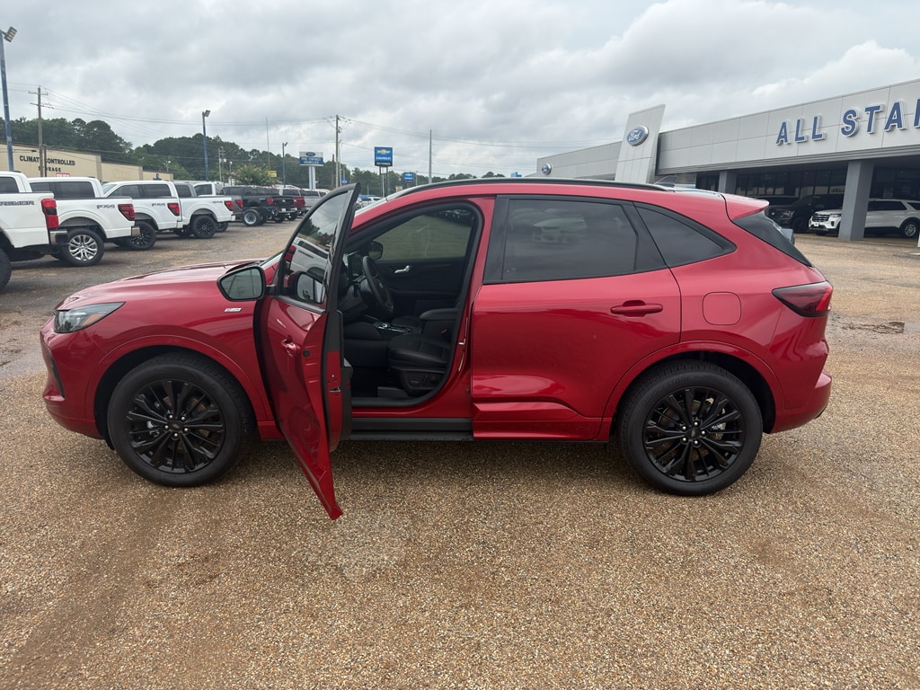 2026 Ford Escape ST-Line Elite - Photo 18