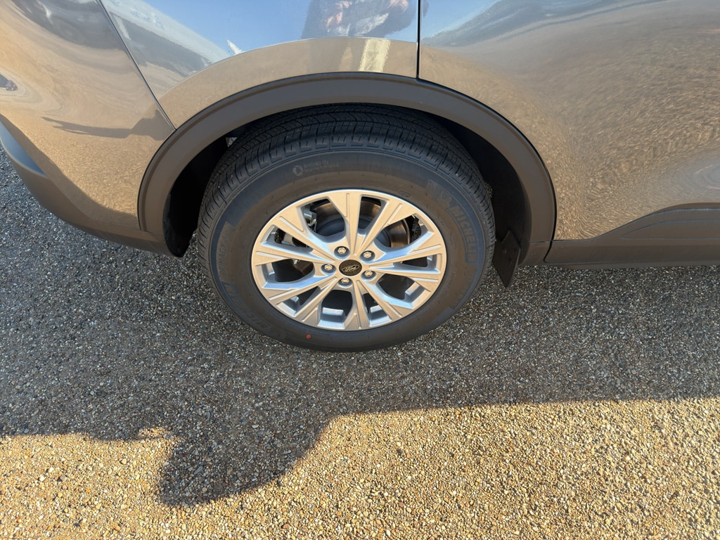 2026 Ford Escape Active - Photo 10