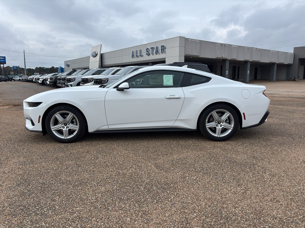 2026 Ford Mustang EcoBoost photo 2