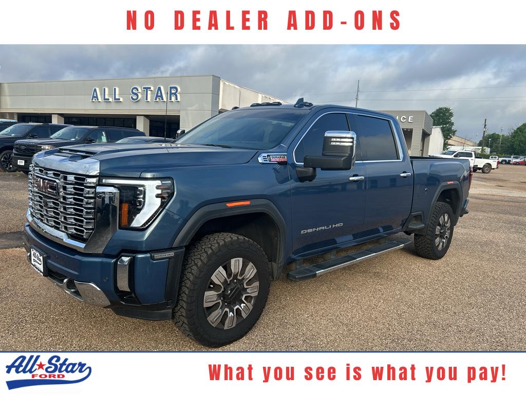 2024 GMC Sierra 4WD Crew Cab Standard Box Denali's photo