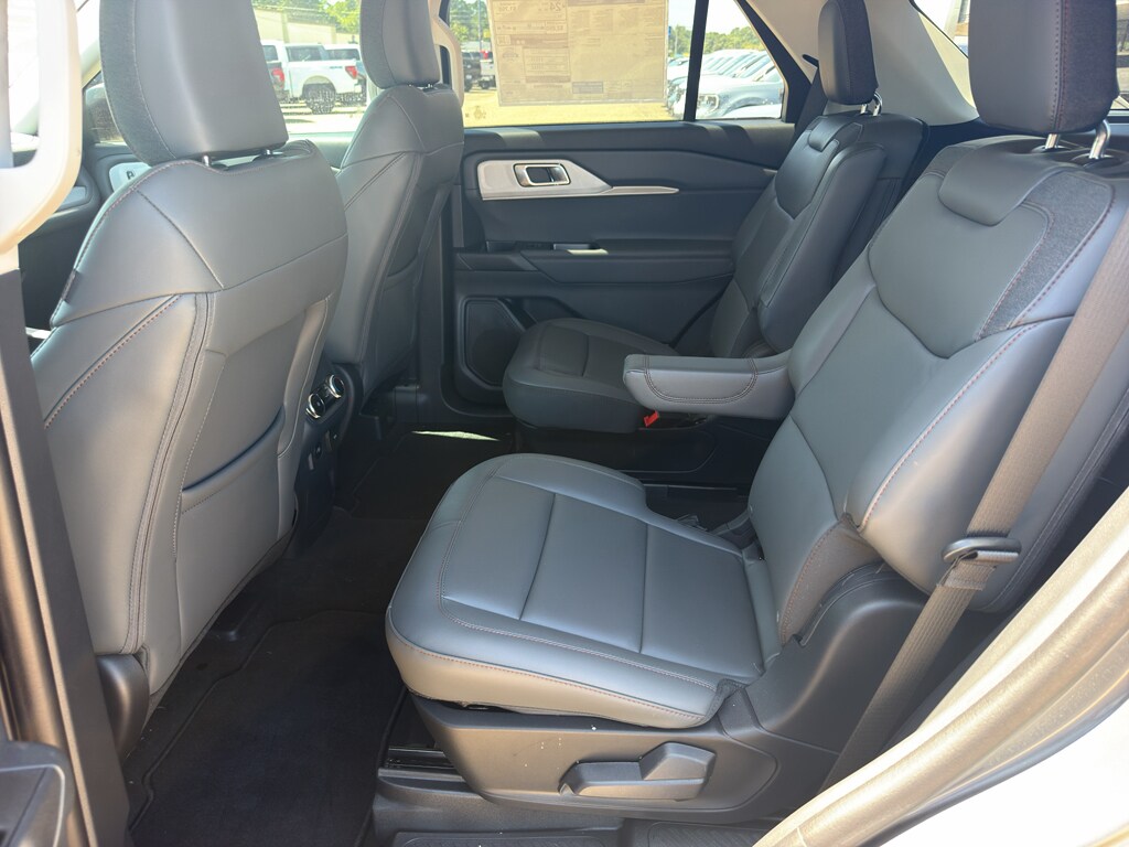 2026 Ford Explorer Active - Photo 21
