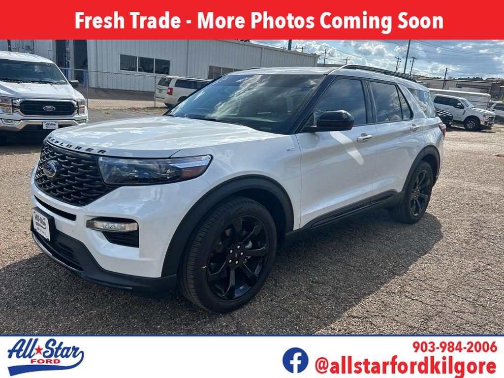 2024 Ford Explorer ST-LINE RWD's photo