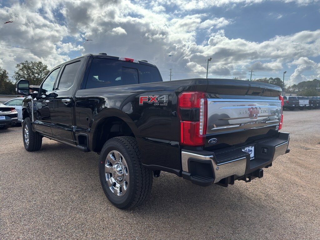 2026 Ford F-250 King Ranch photo 3